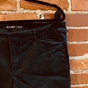 Old Navy Pixie pants size 12